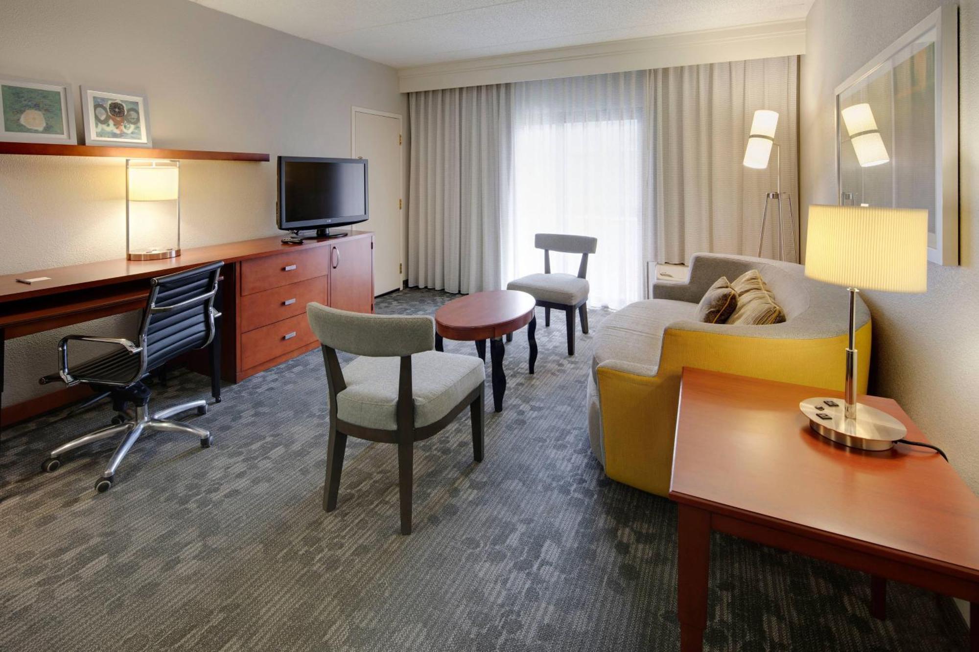 Courtyard Atlanta Norcross/Peachtree Corners Ξενοδοχείο Εξωτερικό φωτογραφία
