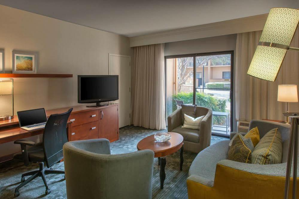 Courtyard Atlanta Norcross/Peachtree Corners Ξενοδοχείο Εξωτερικό φωτογραφία